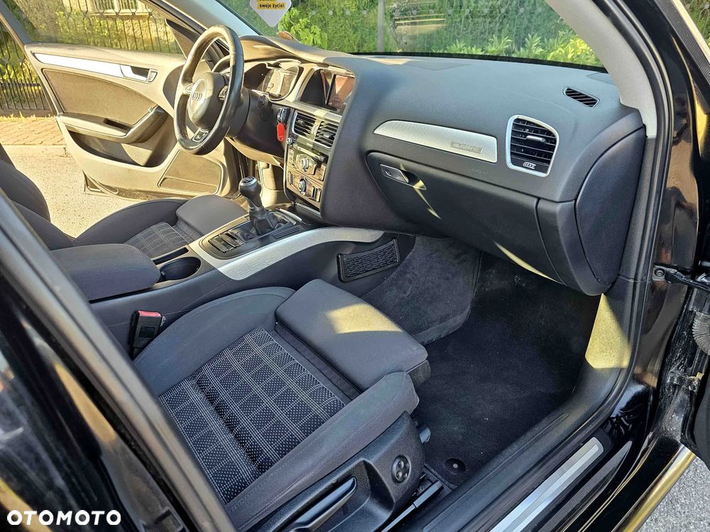Audi A4 Avant 2.0 TDI DPF quattro Attraction - 15