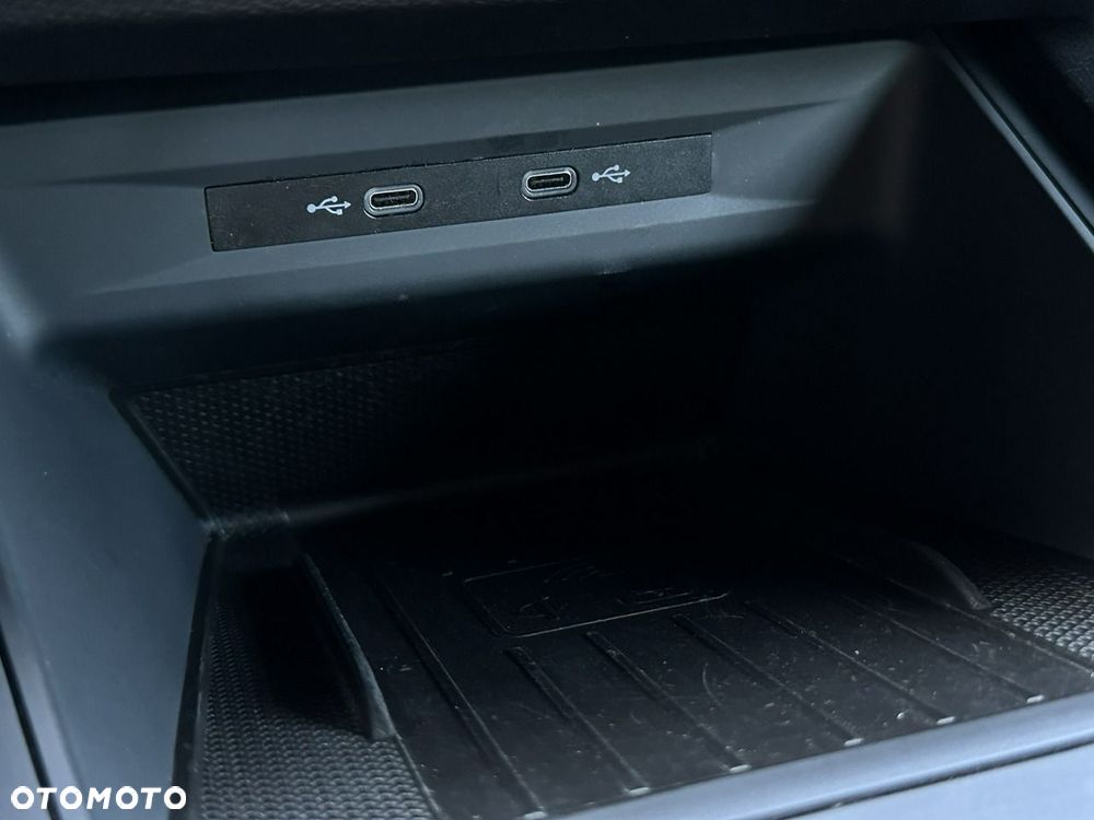 Cupra Formentor 1.4 e-Hybrid DSG - 25