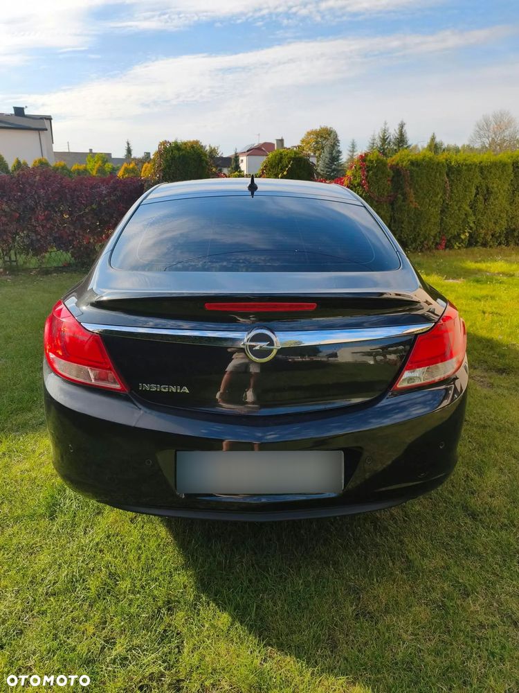 Opel Insignia 2011
