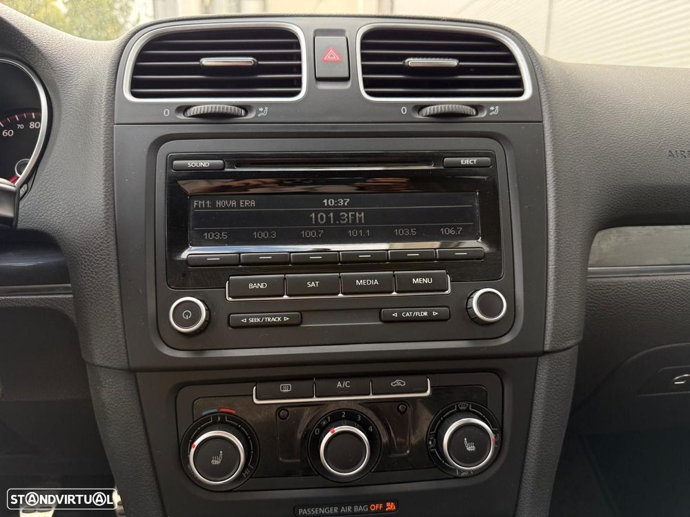 VW Golf - 13