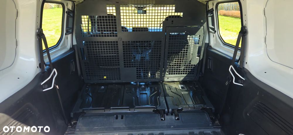 Peugeot Partner - 25