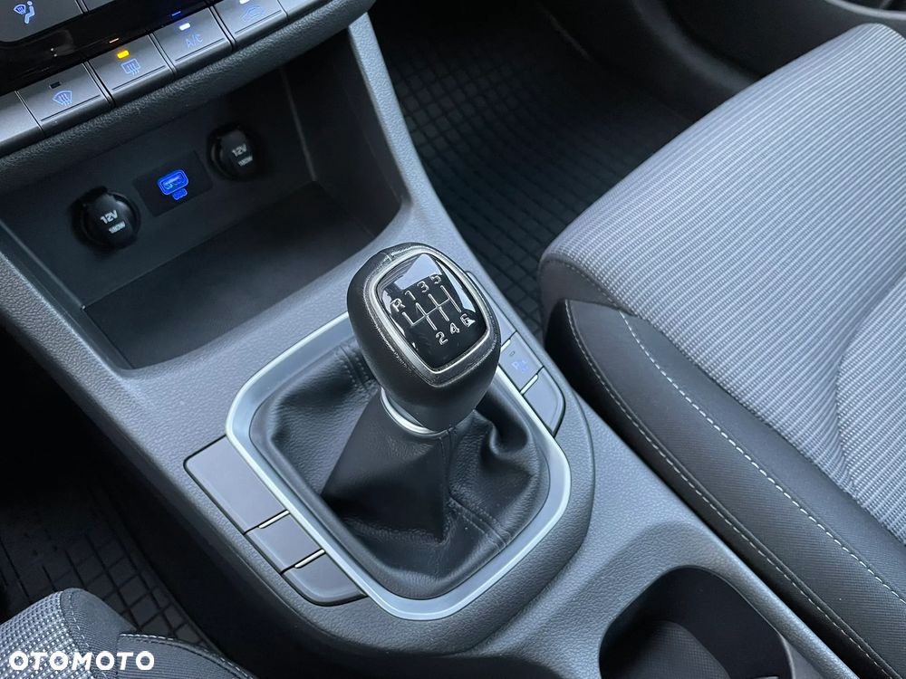 Hyundai i30 1.5 DPI Classic + - 36