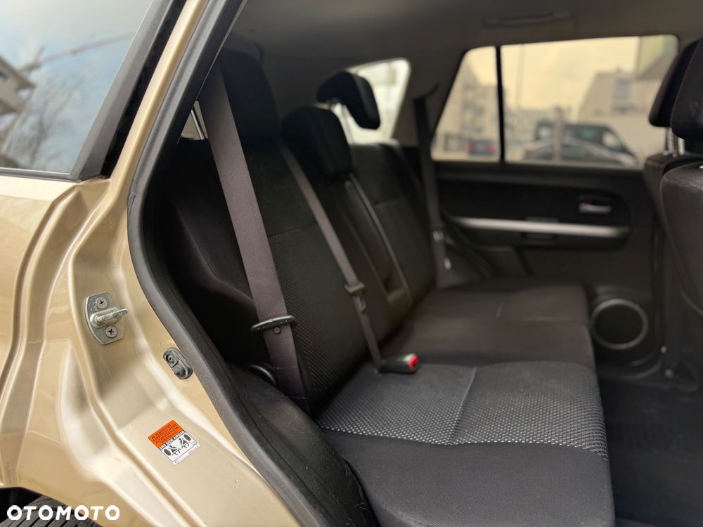 Suzuki Grand Vitara - 18