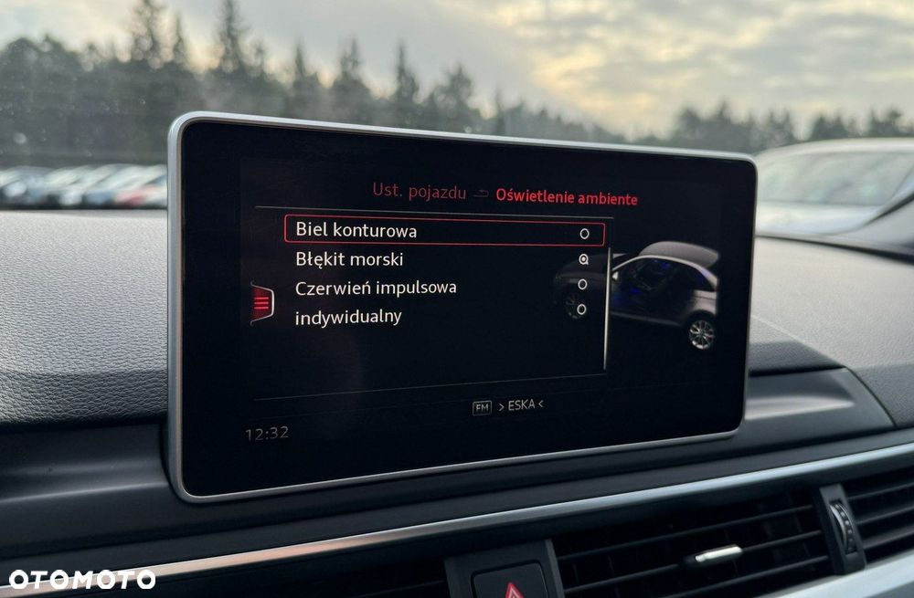 Audi A4 Limousine - 17