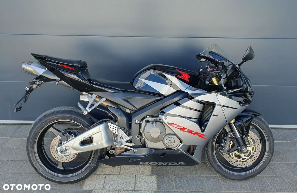 Honda CBR - 6