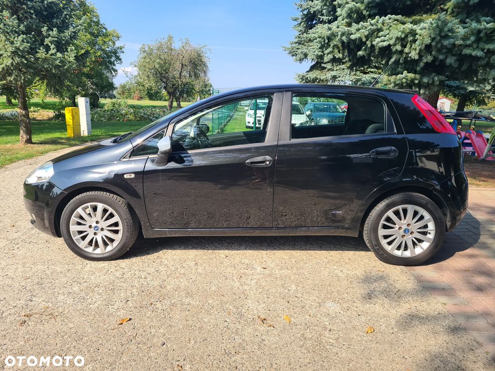 Fiat Punto 1.4 16V Dynamic - 10