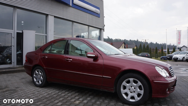 Mercedes-Benz Klasa C 320 Elegance 4-Matic