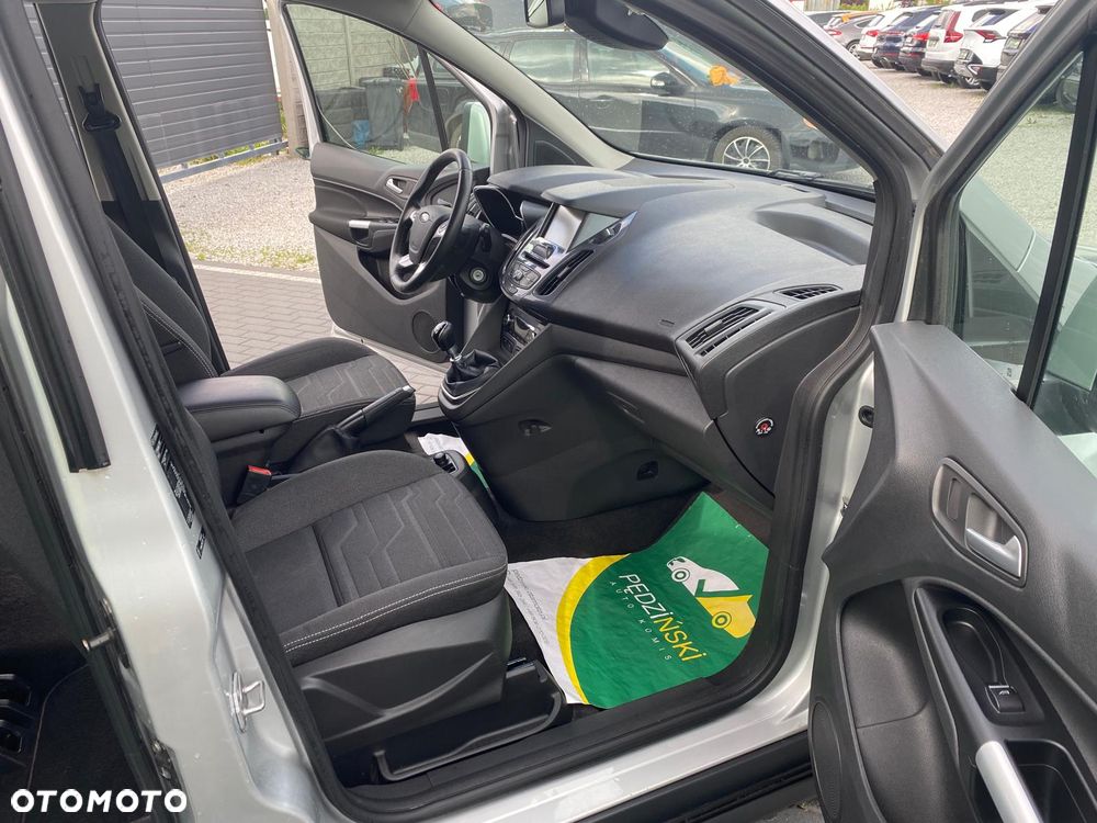 Ford Tourneo Connect Grand - 6