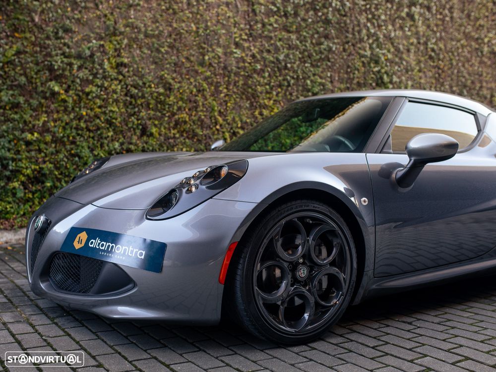 Alfa Romeo 4C 1750 TBi - 5