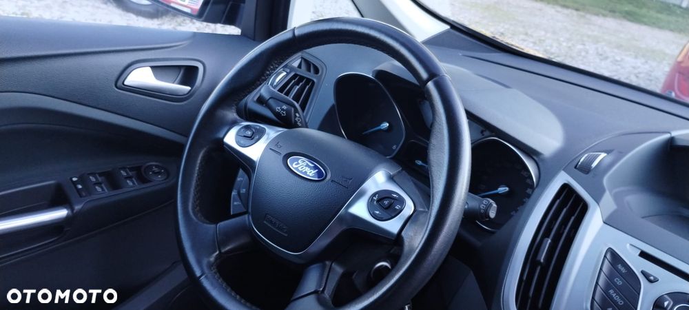 Ford Grand C-MAX 1.6 TDCi Titanium - 17