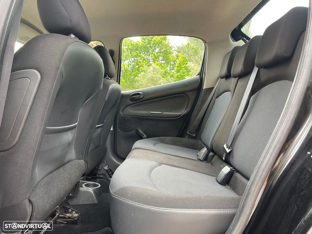 Peugeot 206+ 1.1 Urban - 15