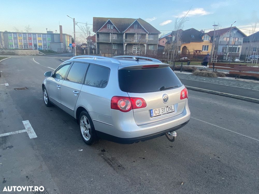 Volkswagen Passat 2.0 TDI Highline - 6