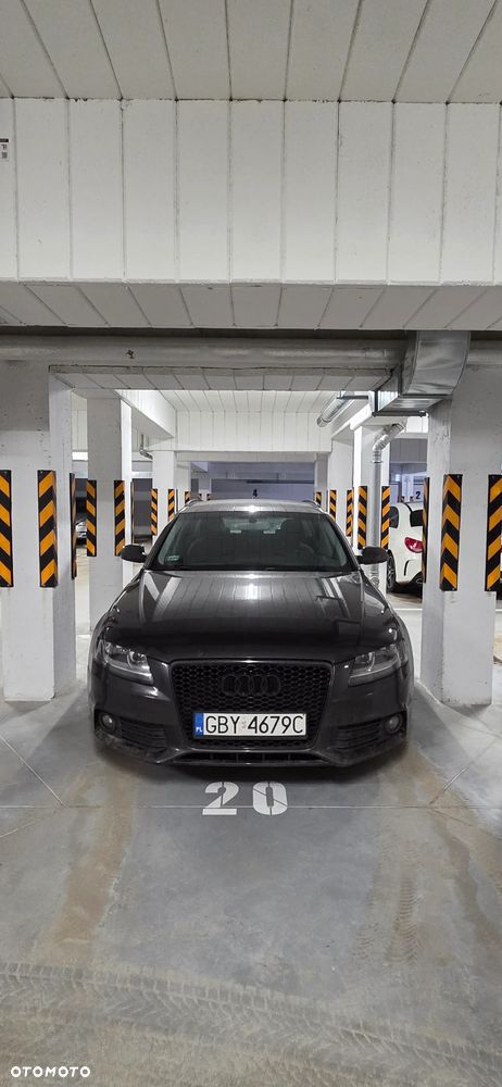 Audi A4 Avant - 8