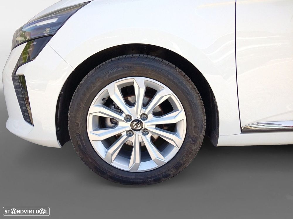 Renault Clio 1.0 TCe Intens CVT — fotografia 14
