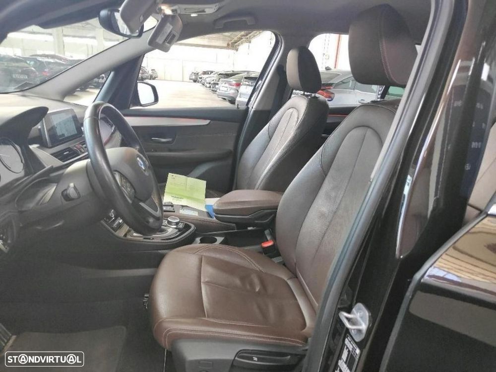 BMW 216 Gran Tourer d 7L Line Luxury Auto - 4