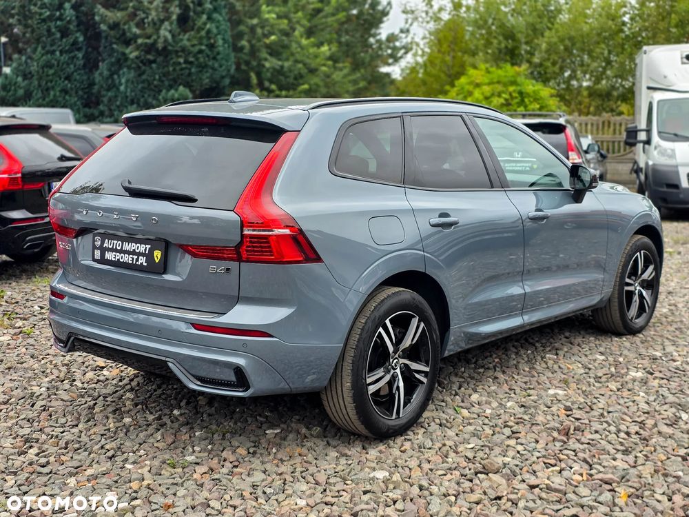 Volvo XC 60 B4 D AWD Plus Dark - 5