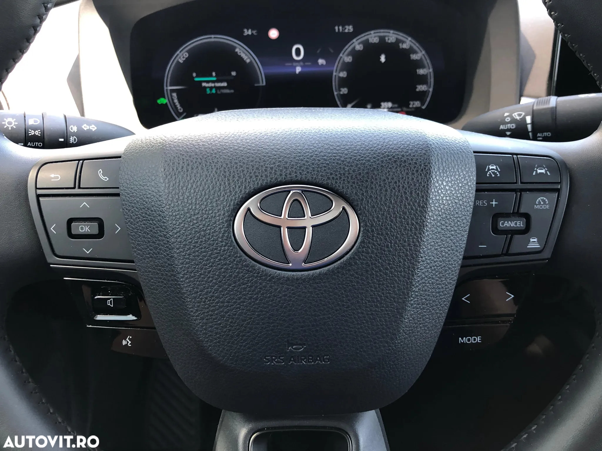 Toyota C-HR 1.8 HEV 140 CP 4x2 CVT Dynamic - 19