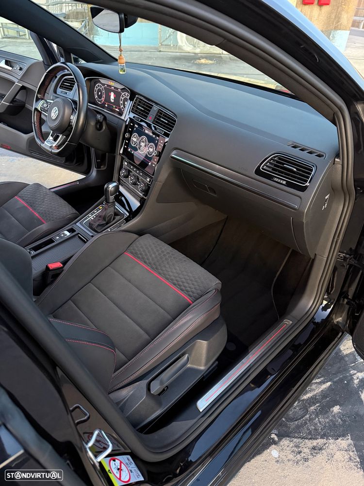 VW Golf GTI 2.0 TSI OPF DSG Performance - 10