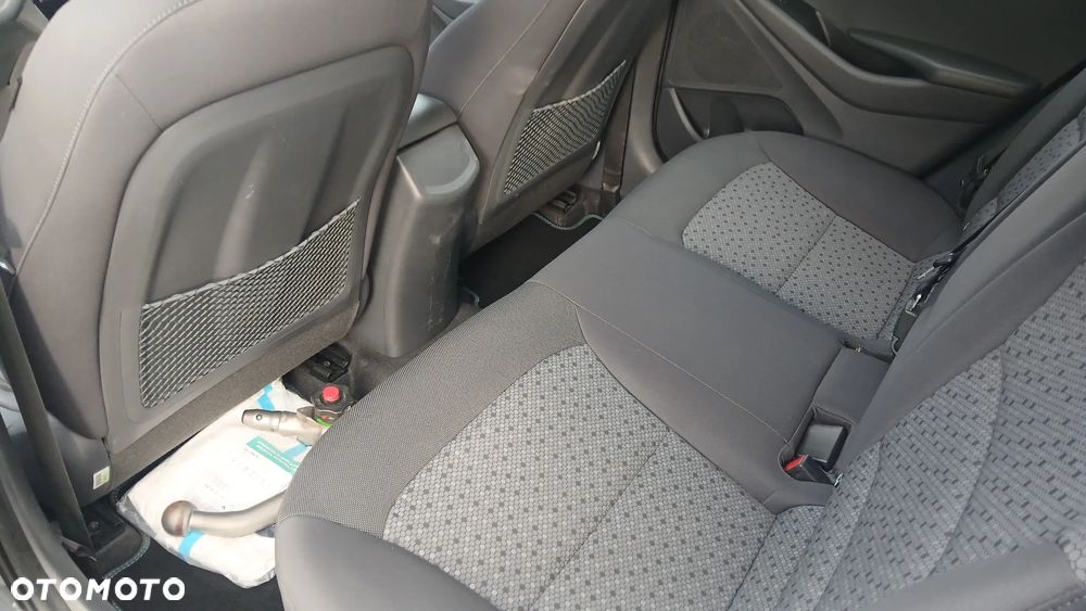 Hyundai IONIQ Plug-in hybrid Premium - 24