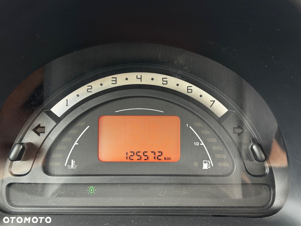 Citroën C3 1.4 Confort - 11