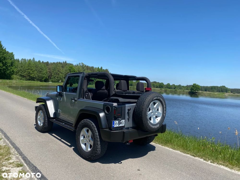 Jeep Wrangler - 3