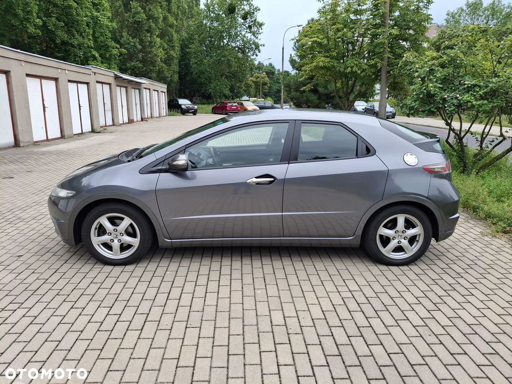Honda Civic - 8