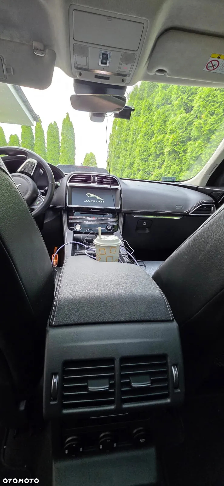 Jaguar F-Pace 2.0 i4D AWD R-Sport - 17