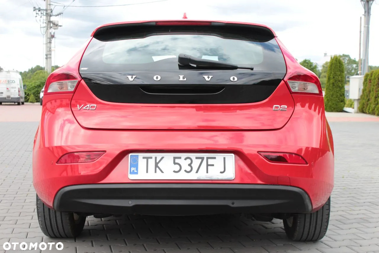Volvo V40 D2 Momentum - 6
