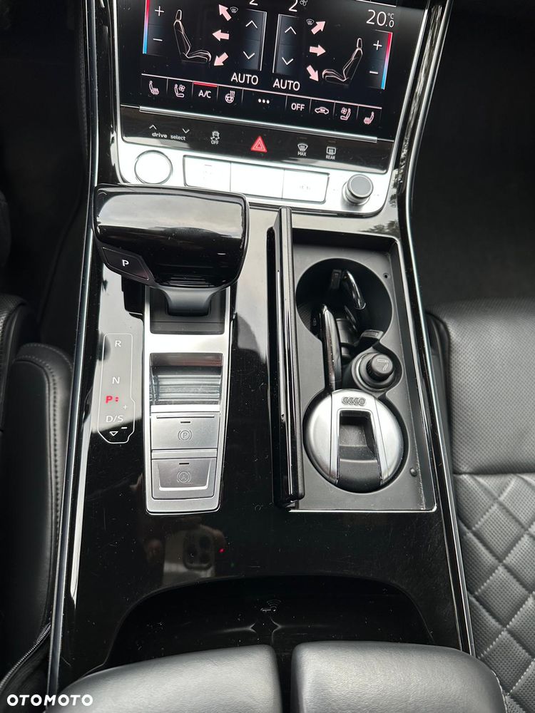 Audi A8 50 TDI quattro tiptronic - 32