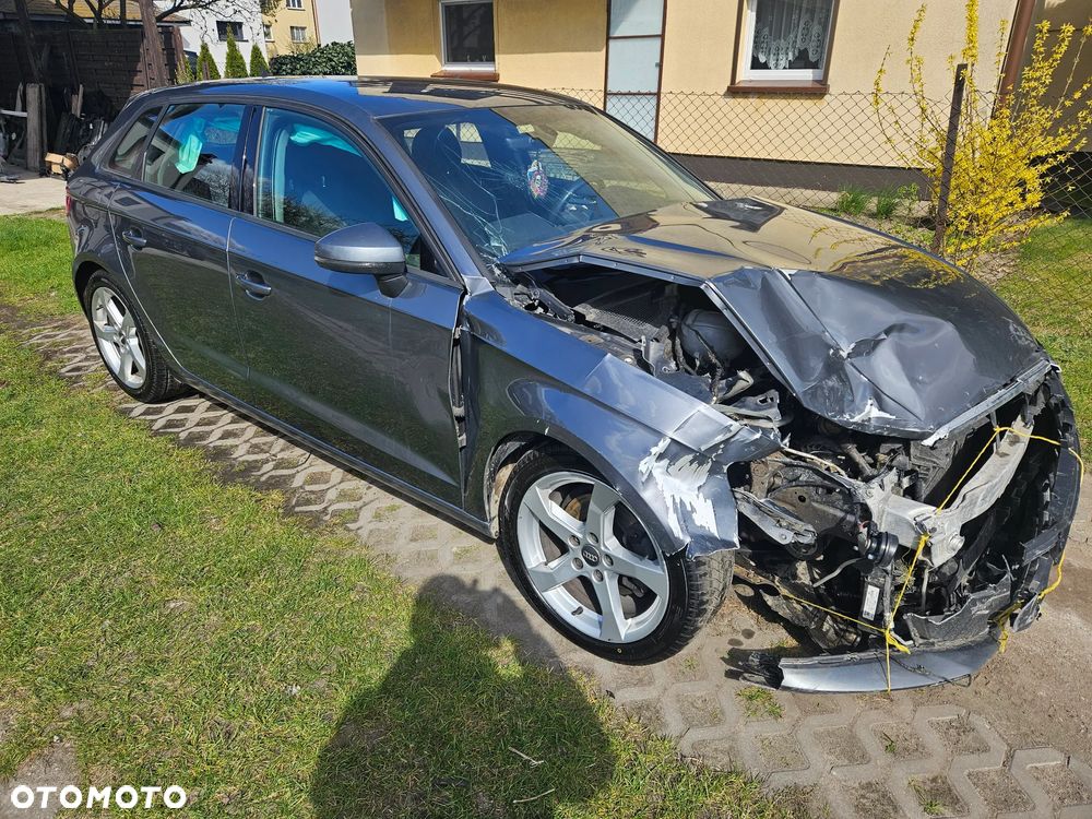 Audi A3 Sportback 35 TFSI S tronic - 1