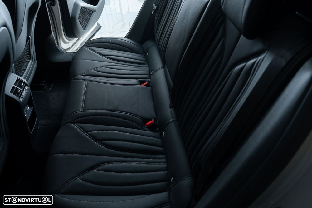 DS DS4 1.2 PureTech Rivoli EAT8 - 16