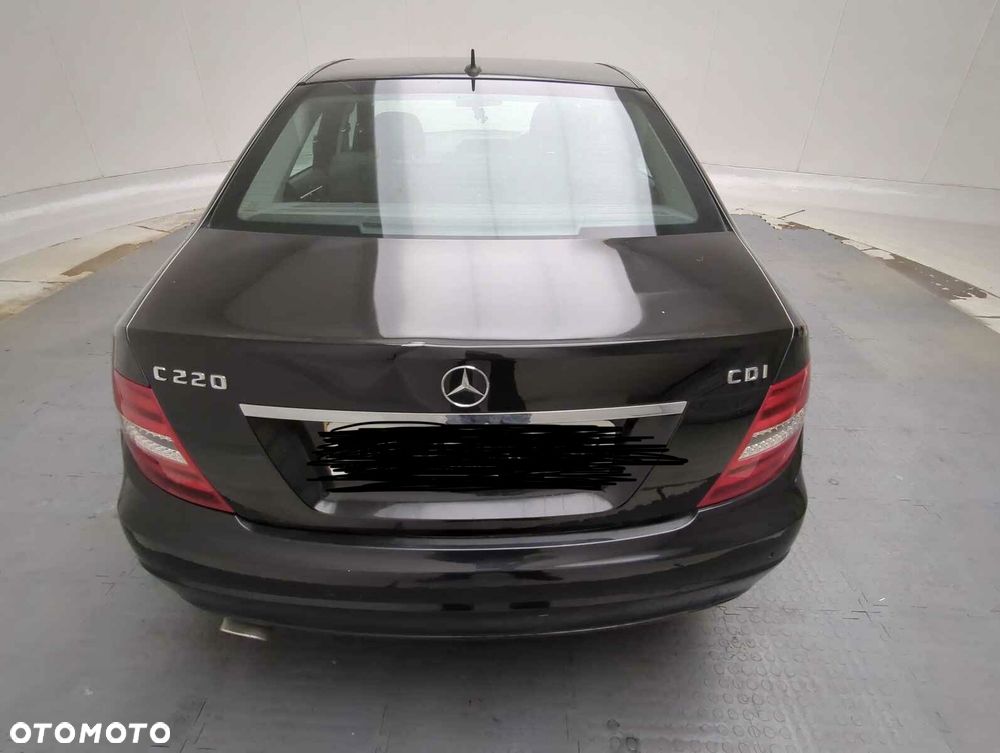 Mercedes-Benz Klasa C 220 CDI DPF (BlueEFFICIENCY) 7G-TRONIC - 6