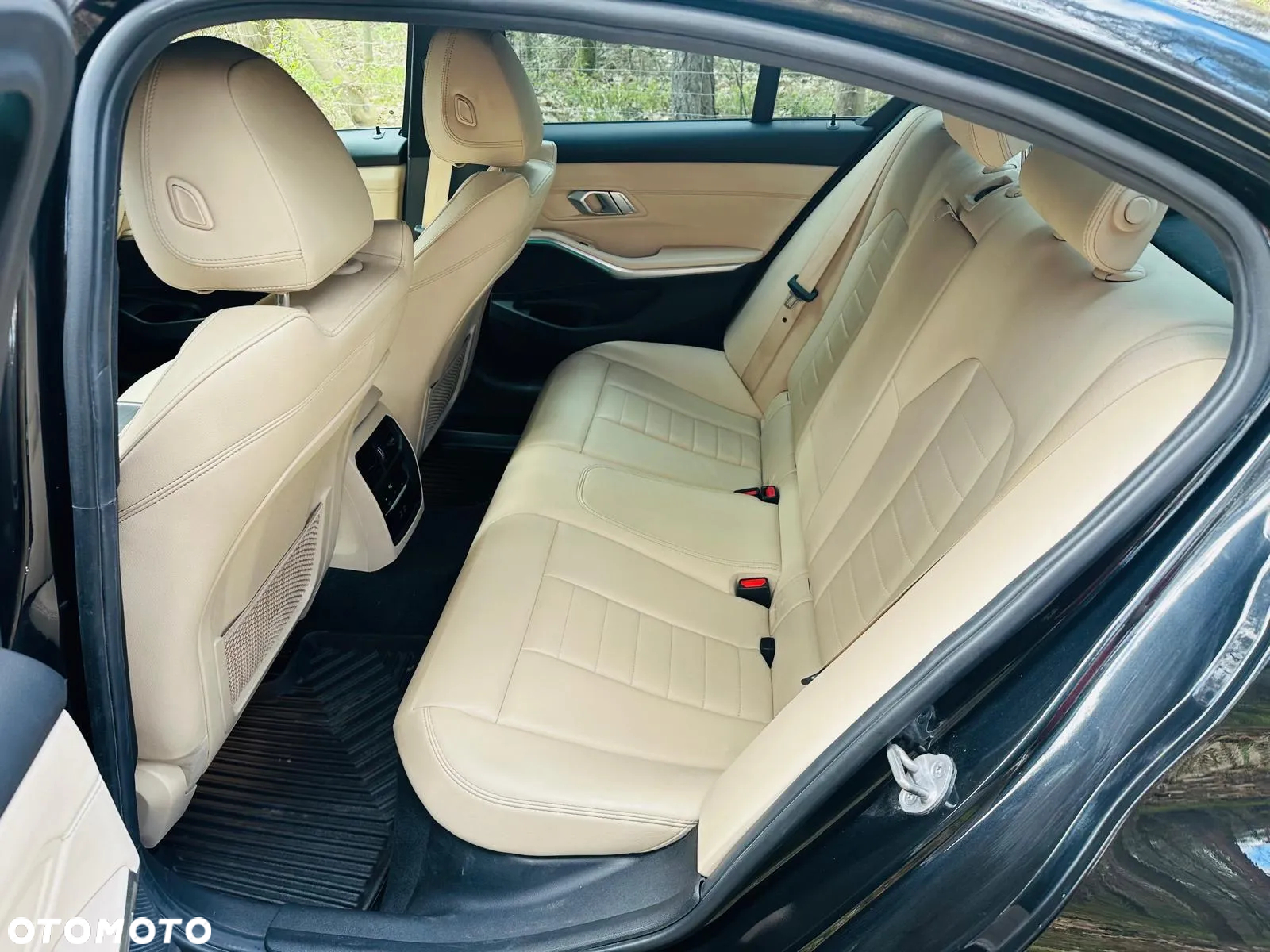 BMW Seria 3 330i M Sport sport - 7