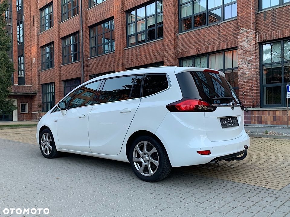 Opel Zafira - 9