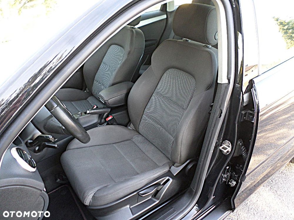 Audi A3 Sportback - 18
