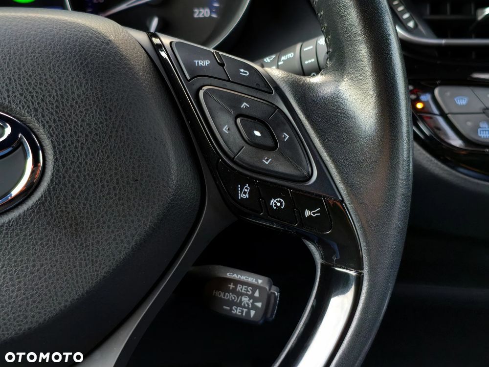 Toyota C-HR Style Selection - 18