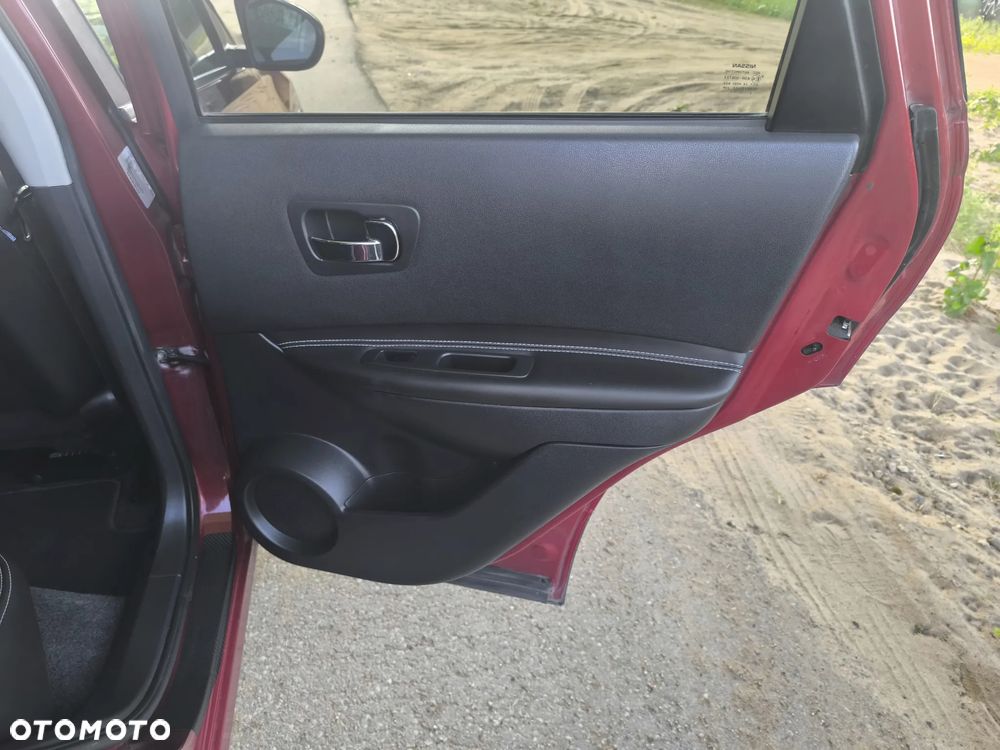 Nissan Qashqai 2.0 Tekna CVT - 14