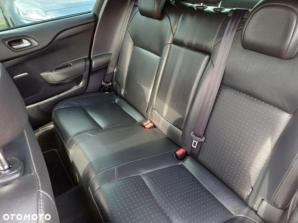 Citroën DS4 1.6 HDi SoChic - 16