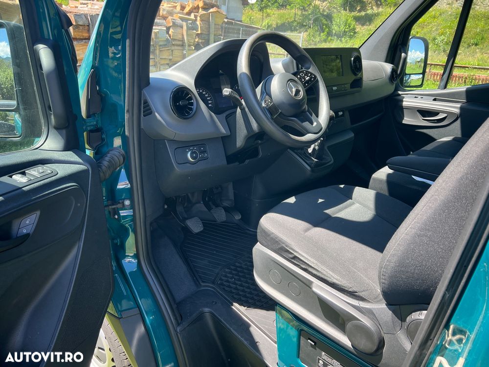Mercedes-Benz Sprinter - 3