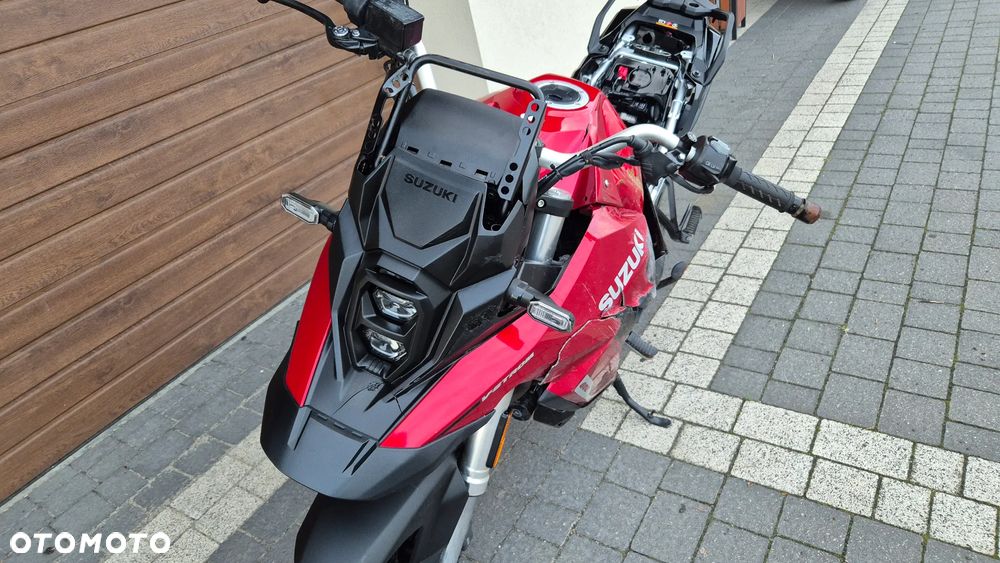 Suzuki V-STROM - 5
