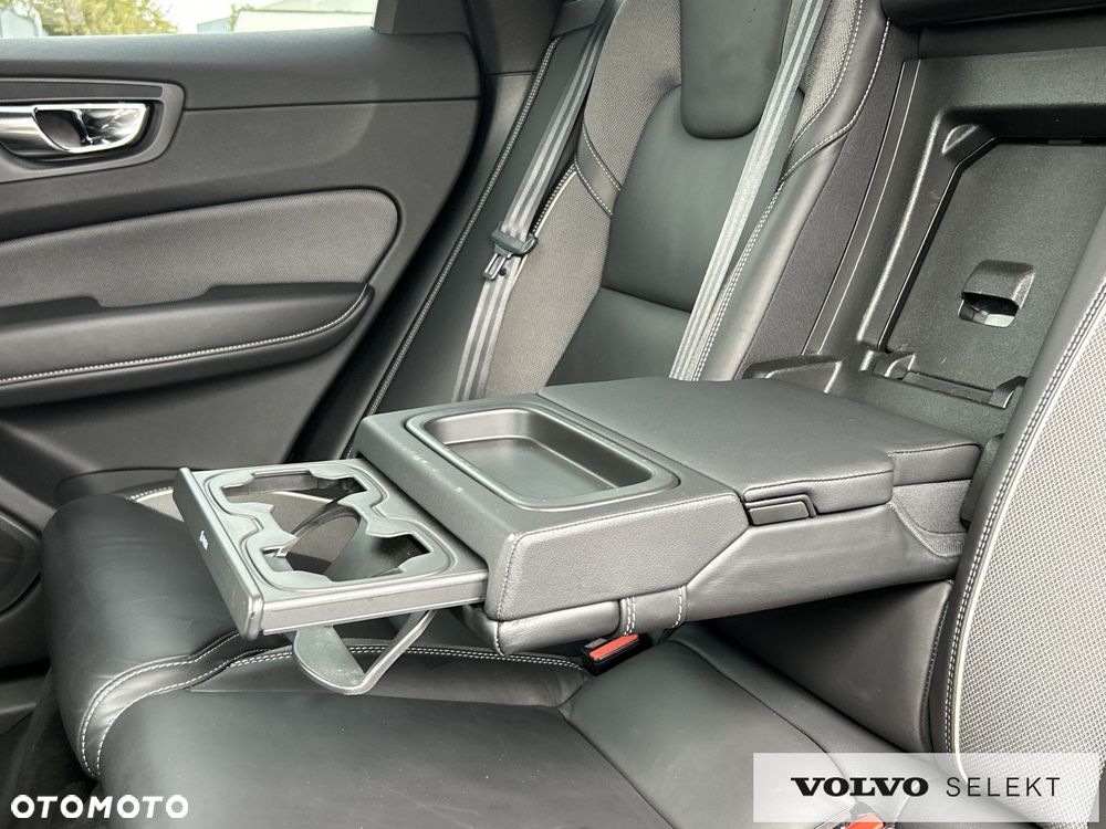 Volvo XC 60 - 29