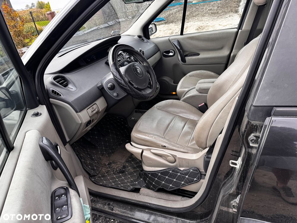 Renault Scenic - 8