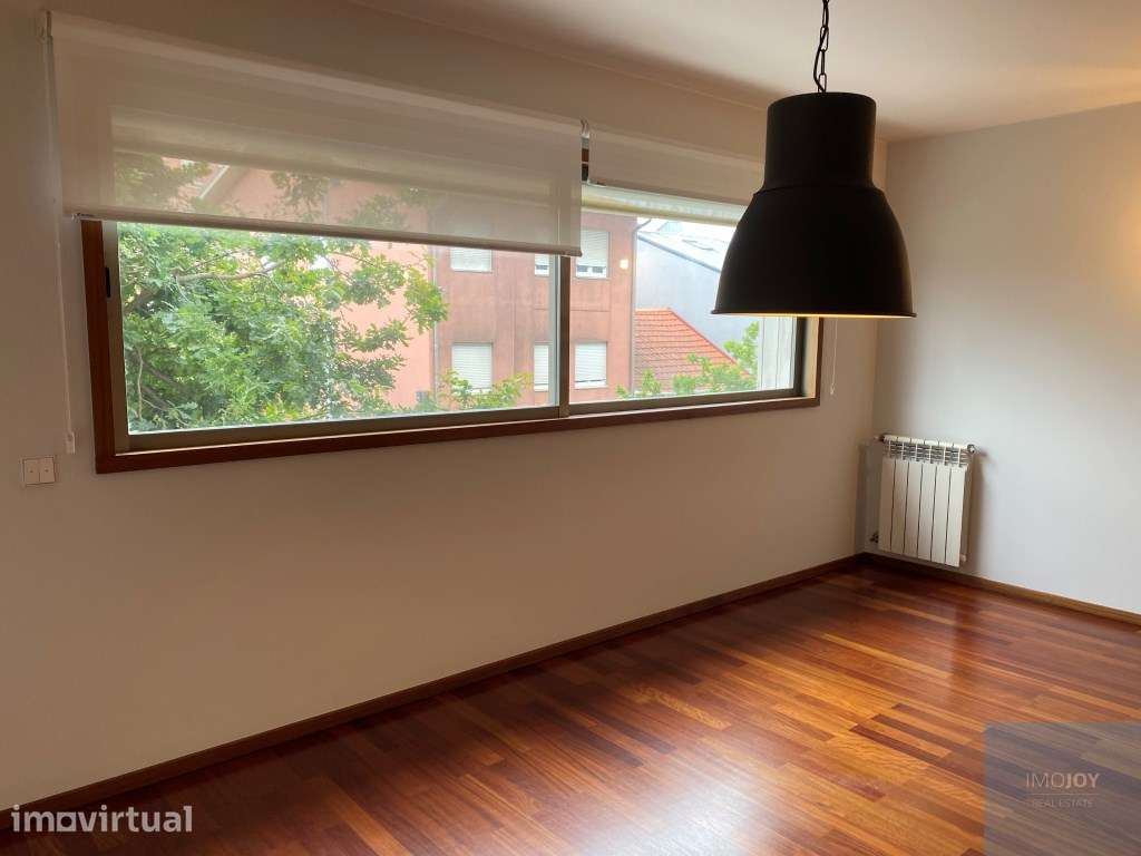 Apartamento T3 no Porto - Grande imagem: 2/38