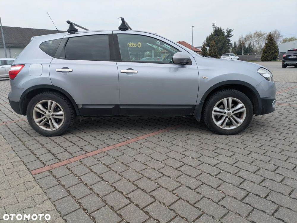 Nissan Qashqai 2.0 dCi 4x4 Tekna EU5 - 3
