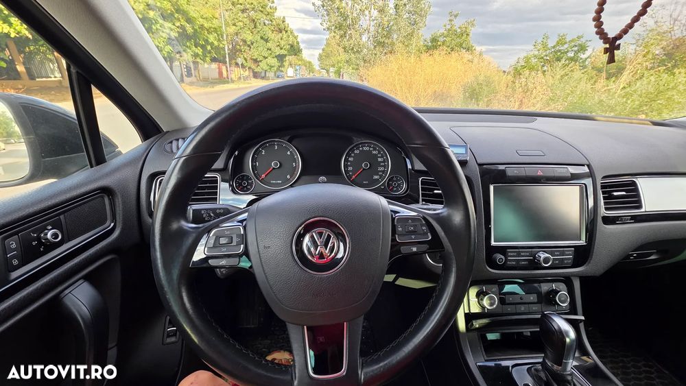 Volkswagen Touareg 3.0 V6 TDI BMT - 7