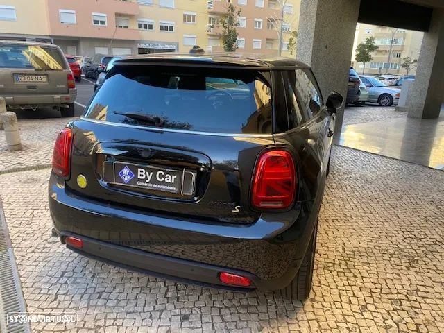 MINI 3 Portas Cooper SE Premium Classic - 23
