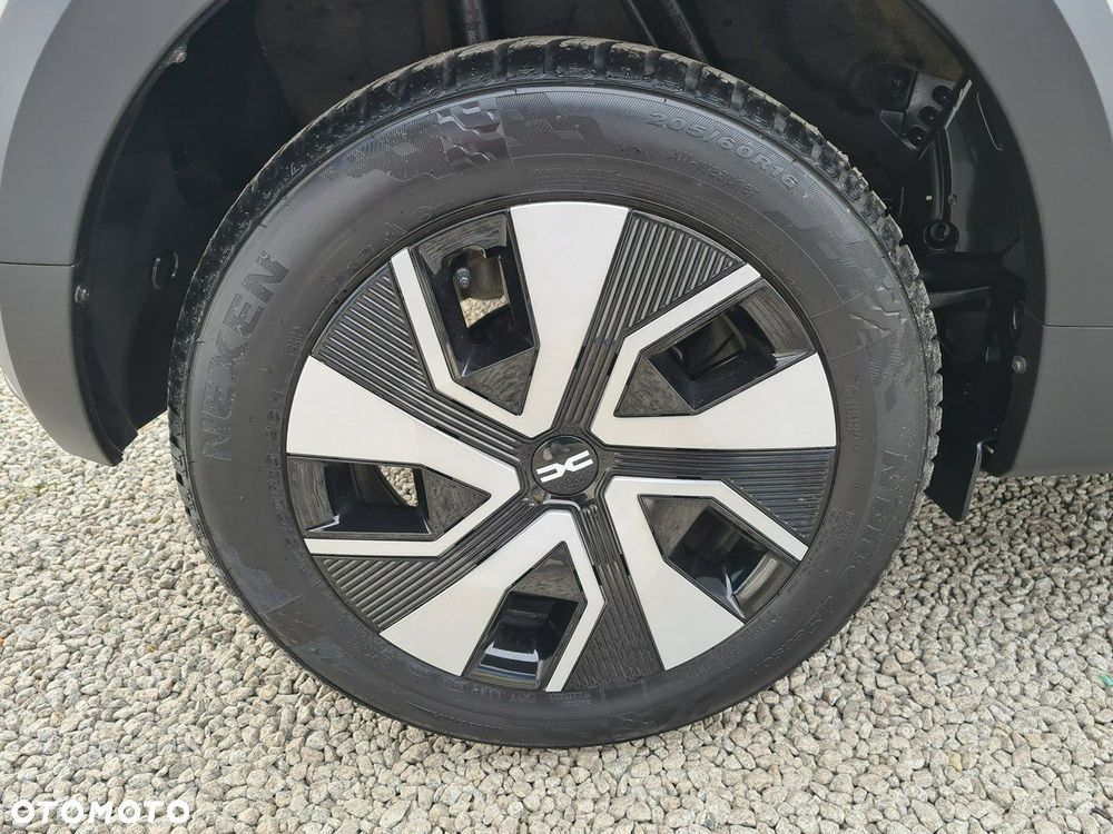 Dacia Sandero Stepway TCe 90 Comfort - 32