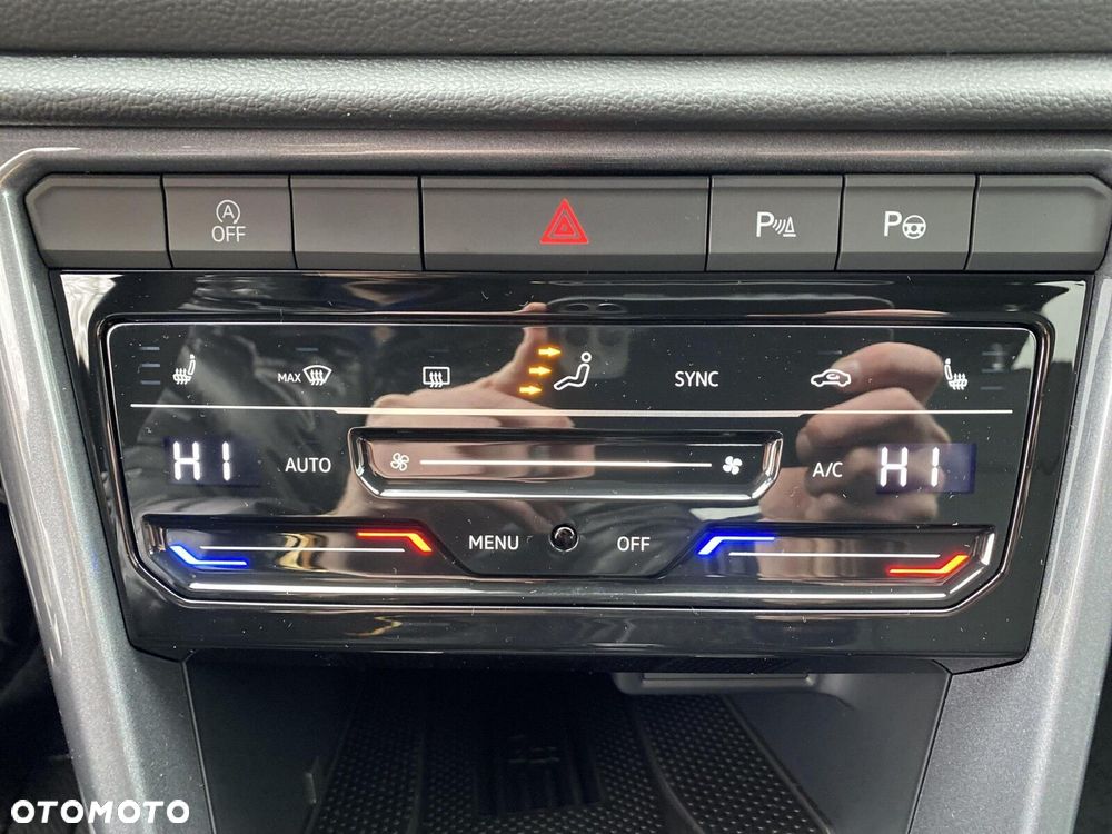 Volkswagen T-Roc 1.5 TSI Style DSG - 28