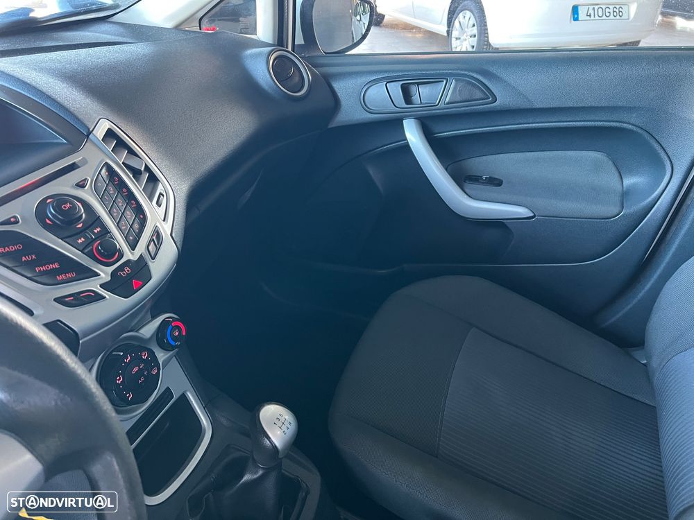 Ford Fiesta 1.4 TDCI Champions Edition - 22