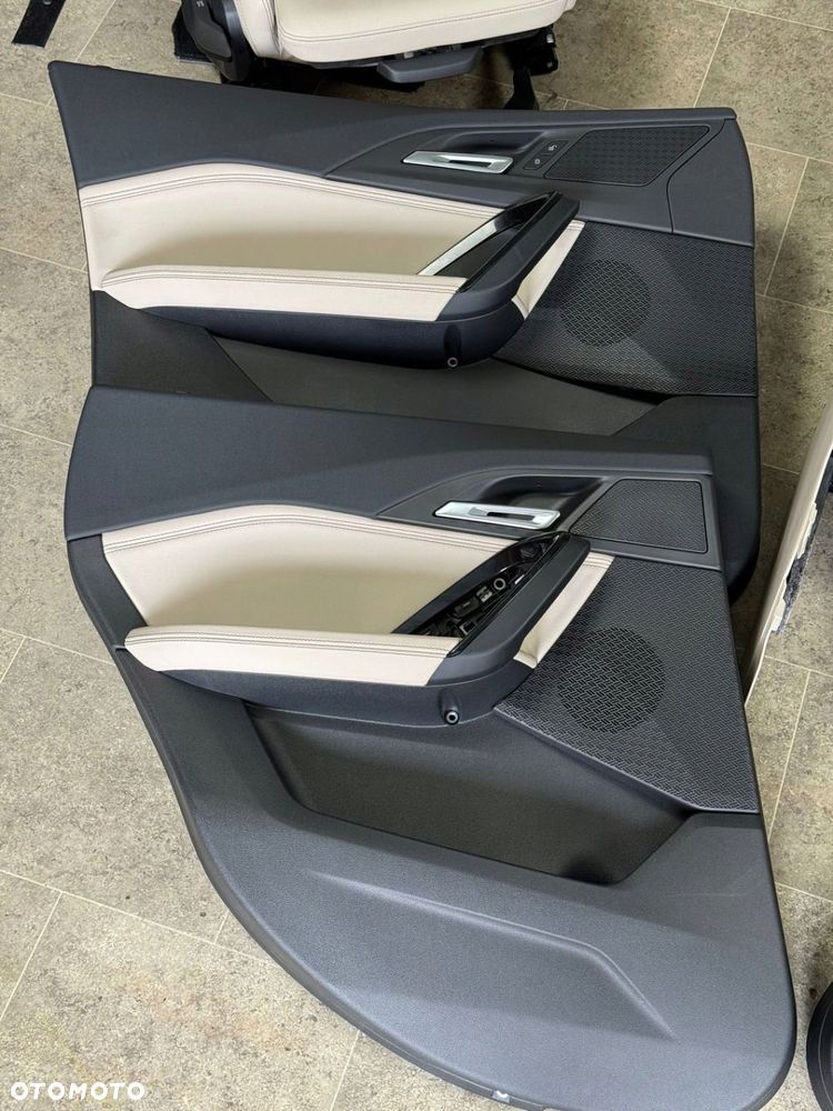 BMW X1 U11 WNĘTRZE FOTELE KANAPA BOCZKI SPORTSITZE SENSATEC OYSTER MANUAL - 11